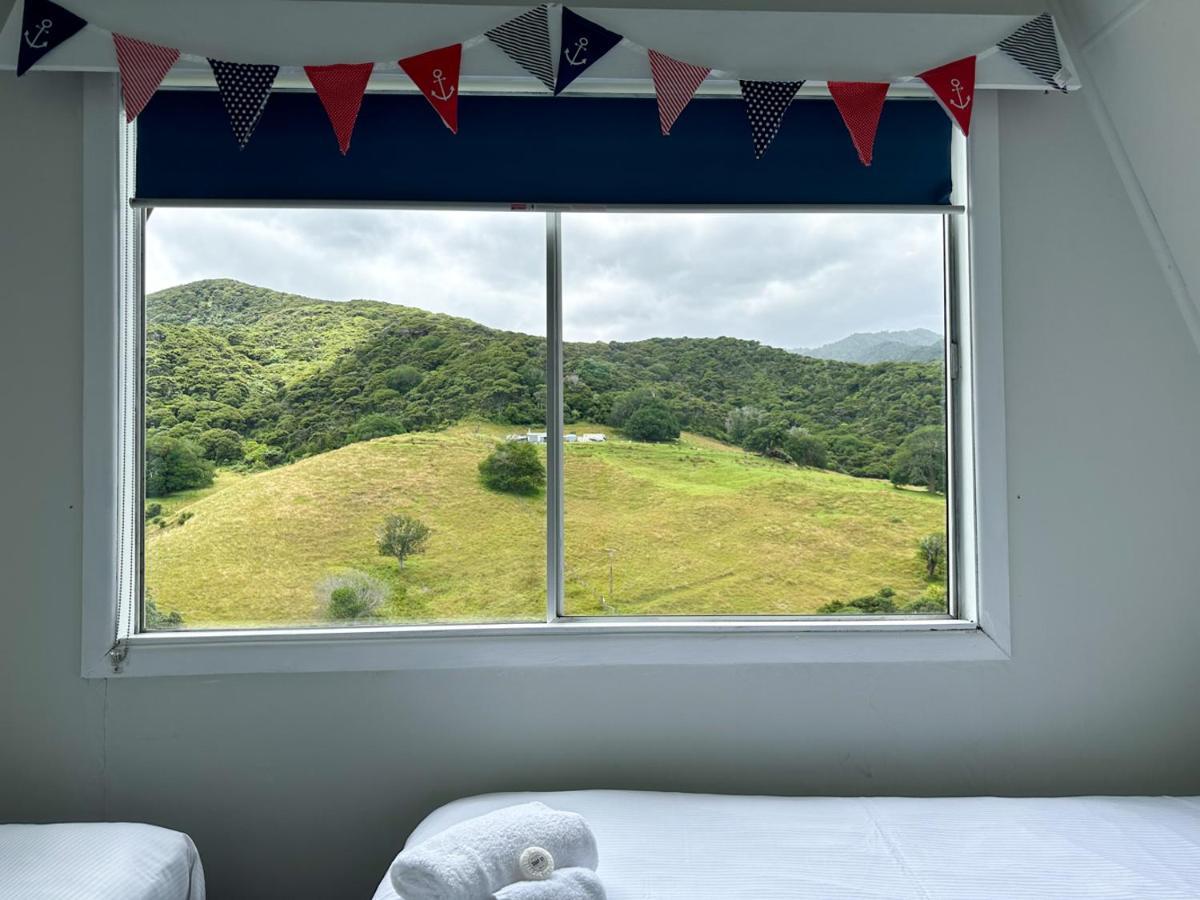 Pohutukawa Coastal Chalets Coromandel Exteriör bild