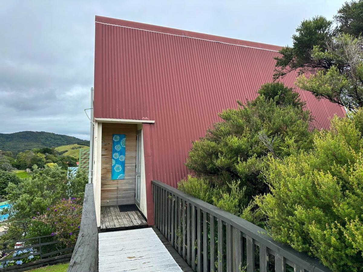 Pohutukawa Coastal Chalets Coromandel Exteriör bild